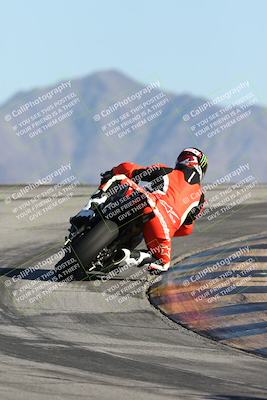 media/Jan-10-2026-Race Pace (Sat) [[3e4fee349c]]/2-Verified/Session 4 (Turn 12 Backside)/